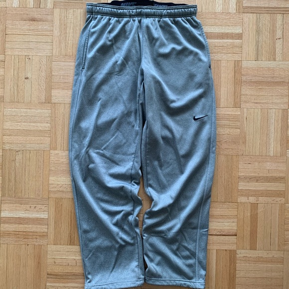 💨▪️Nike Therma-Fit Sweatpants (Sz M) - Picture 2 of 10